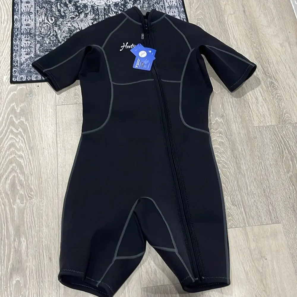 Hebto size small  surfing short wetsuit